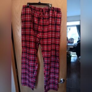 Mens Size 2XL, Red Plaid Pajama Pants
